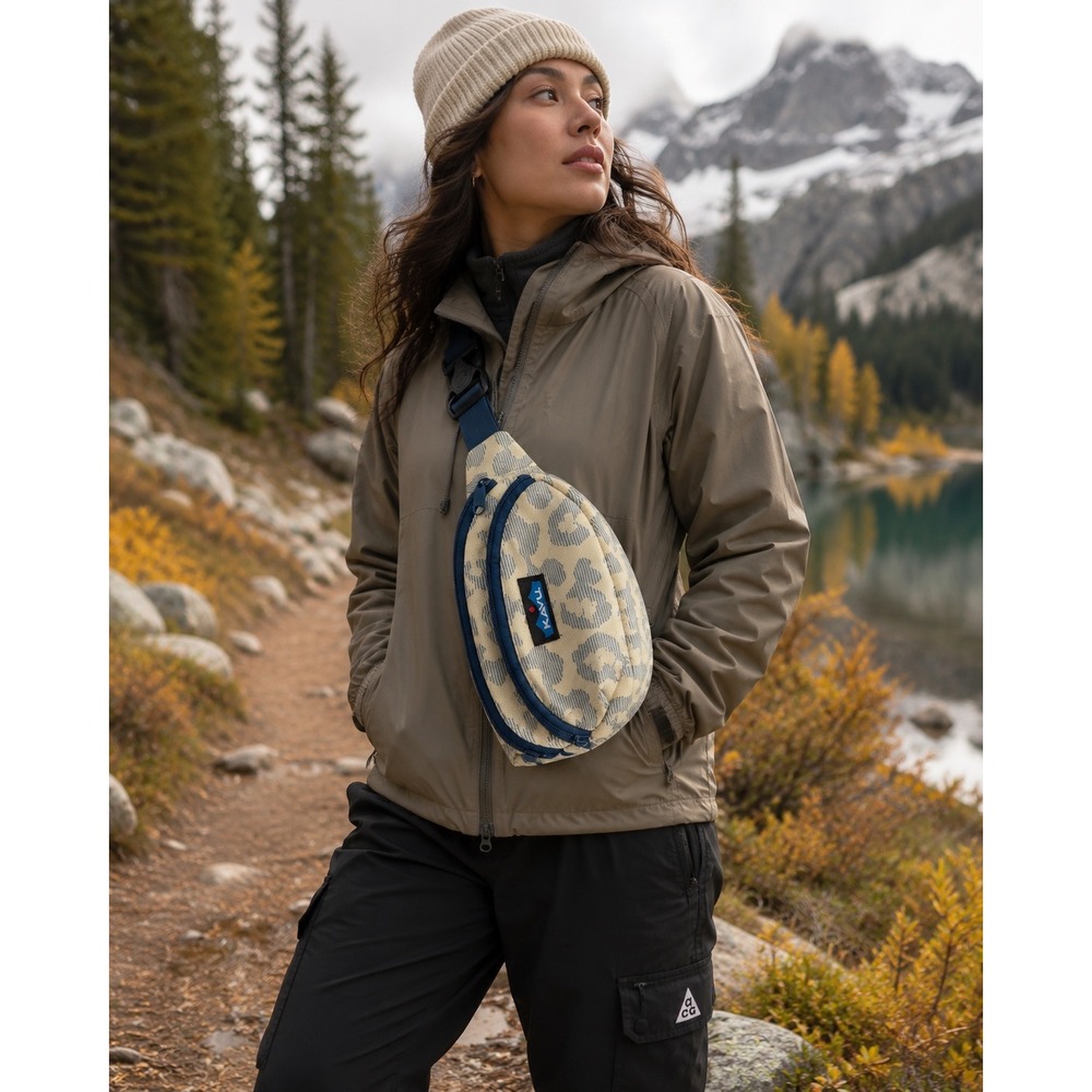 KAVU Spectator Belt Bag Icy Terrain Fanny Pack Gorpcore Hiking Crossbody